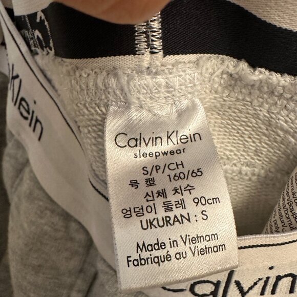 Calvin Klein Sweatpants - Picture 2 of 3